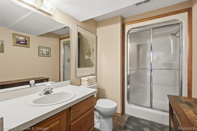 4233 Blain Island Road, Waterford Charter Township, MI 48329