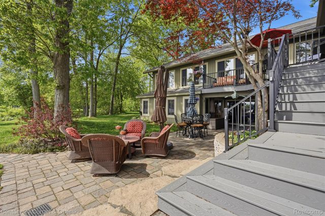 4233 Blain Island Road, Waterford Charter Township, MI 48329