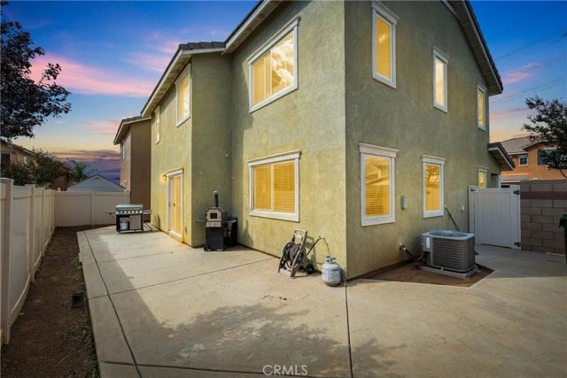1445 Chinaberry, Beaumont, CA 92223