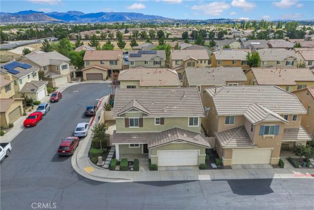 1445 Chinaberry, Beaumont, CA 92223