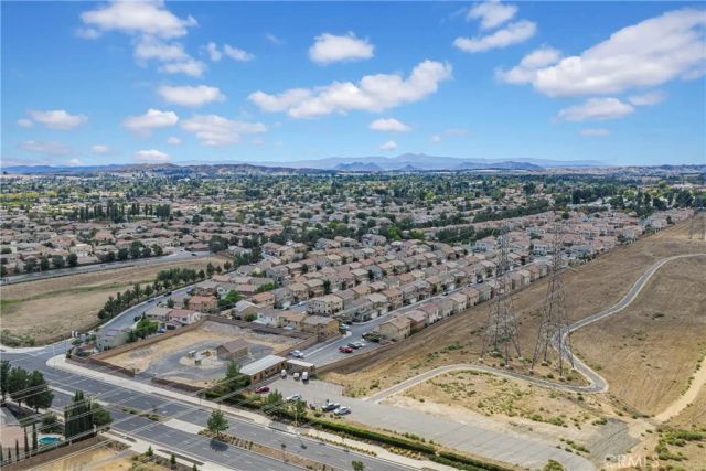1445 Chinaberry, Beaumont, CA 92223