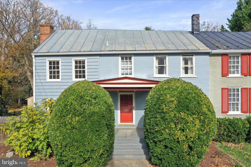 Image 1 of property listing at 207 W HIGH ST, Shepherdstown, WV 25443