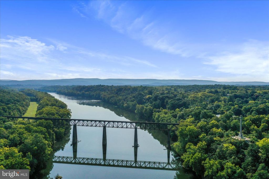 Image 60 of property listing at 207 W HIGH ST, Shepherdstown, WV 25443