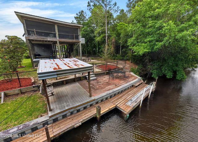 43 Fiber Street, Bay Saint Louis, MS 39520