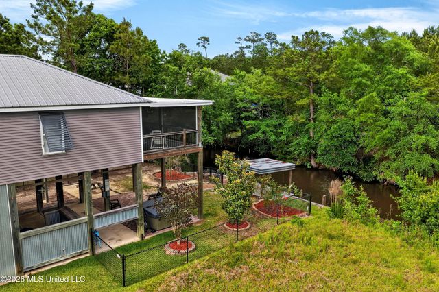 43 Fiber Street, Bay Saint Louis, MS 39520