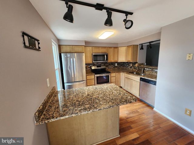 7857 PADDOCK WAY, Baltimore, MD 21244