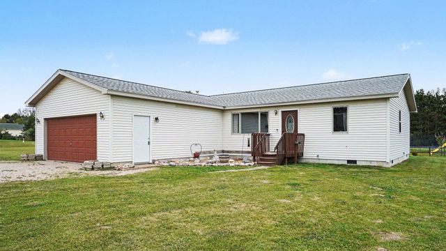 1001 Isabella Vista Drive, Lake Isabella, MI 48893