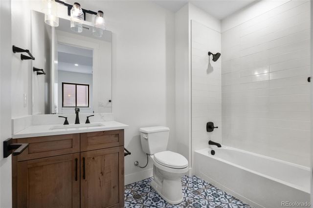 5741 Doc Bar Circle, Sedalia, CO 80135