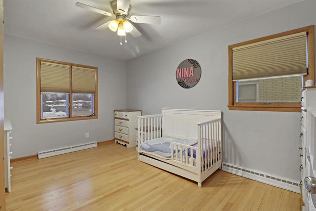 1925 80th PLACE, Kenosha, WI 53143