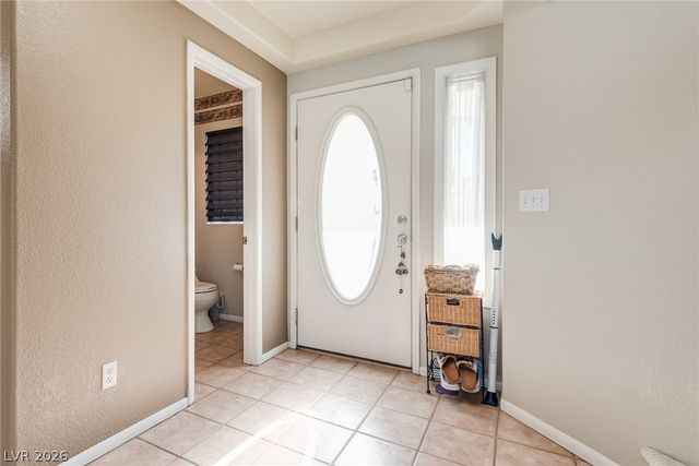 8424 Chinook Candy st Court, Las Vegas, NV 89113