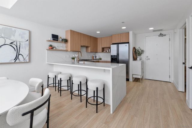 875 G Street 303, San Diego, CA 92101