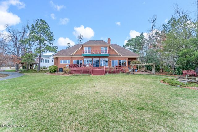 107 Chowan Circle, Hertford, NC 27944