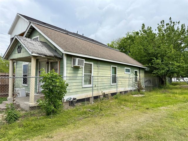 3508 Omega Street, Houston, TX 77022