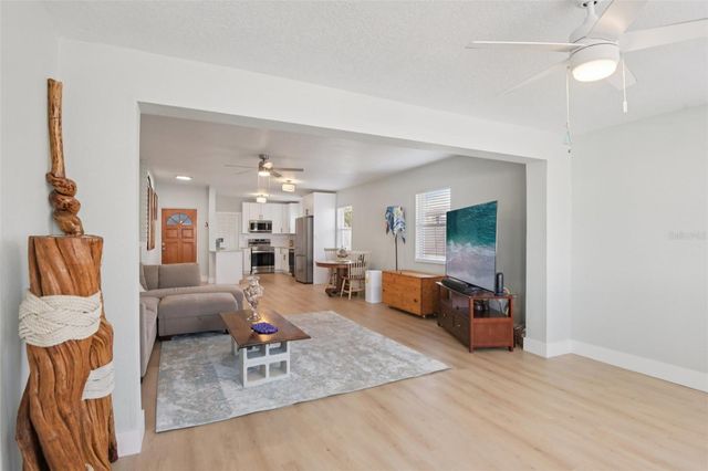 204 160TH AVENUE, Redington Beach, FL 33708