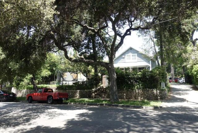 351 Adena, Pasadena, CA 91104
