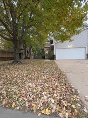 1709 E Pinion Rd, Derby, KS 67037