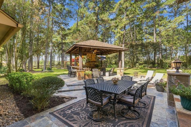 15018 Timbershire Court, Magnolia, TX 77355