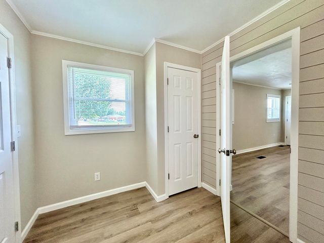 57 Country Hill Drive, Somerset, KY 42503