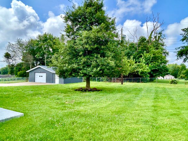 57 Country Hill Drive, Somerset, KY 42503
