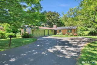 5 Tolland Avenue, Vernon, CT 06066