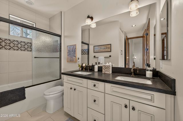 621 W Grand Canyon Avenue, Flagstaff, AZ 86001