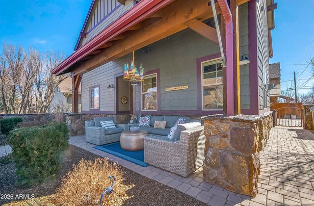 621 W Grand Canyon Avenue, Flagstaff, AZ 86001