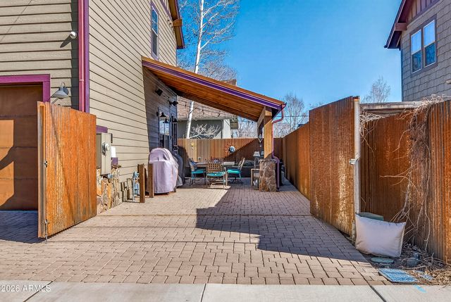 621 W Grand Canyon Avenue, Flagstaff, AZ 86001