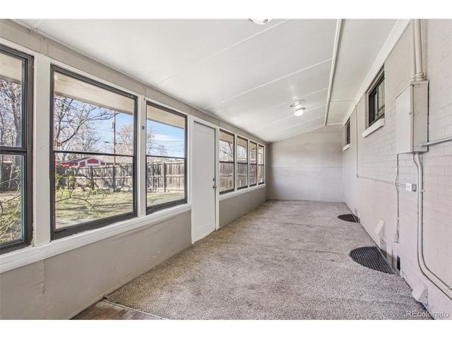 2211 Lima St, Aurora, CO 80010