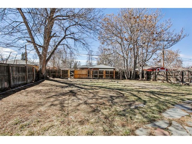 2211 Lima St, Aurora, CO 80010