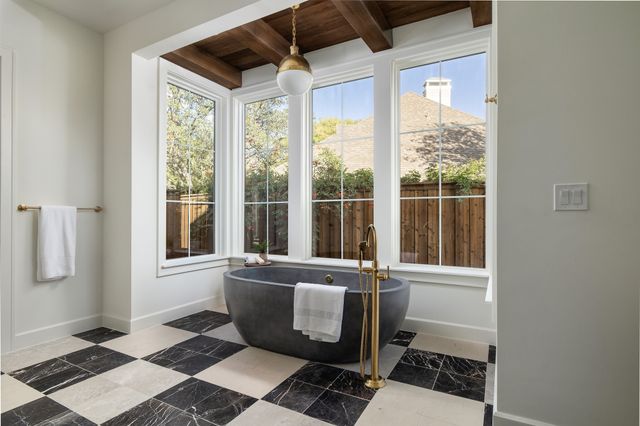 6930 Pemberton Drive, Dallas, TX 75230