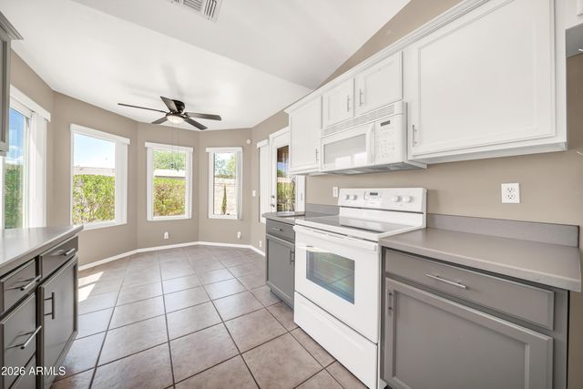 8348 W TARO Lane, Peoria, AZ 85382