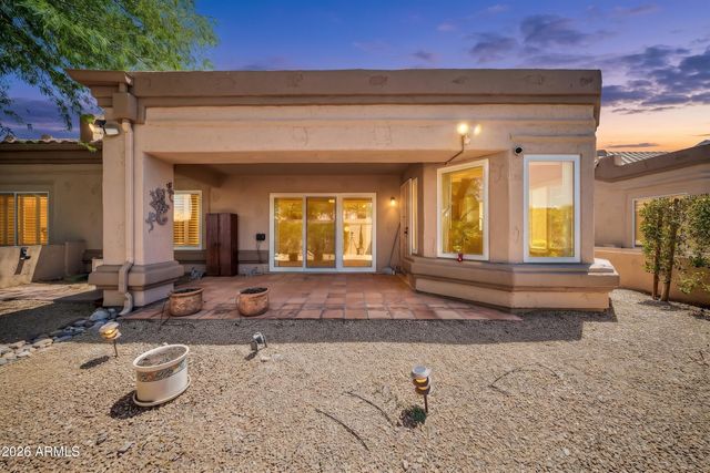 8348 W TARO Lane, Peoria, AZ 85382
