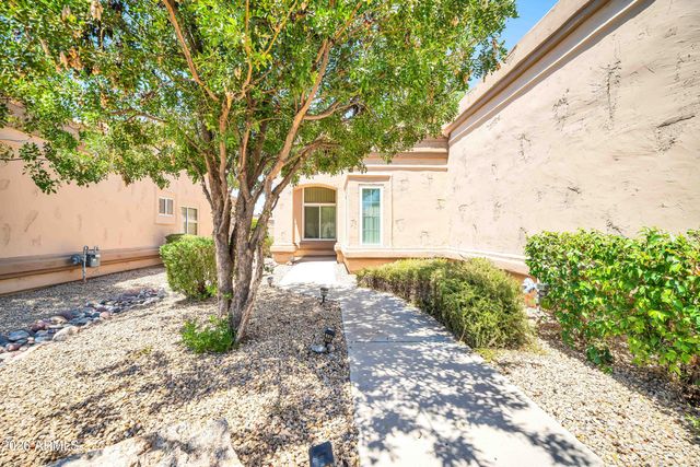 8348 W TARO Lane, Peoria, AZ 85382
