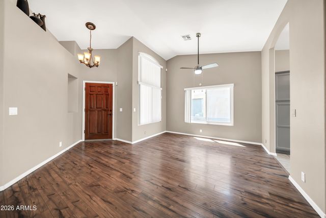 8348 W TARO Lane, Peoria, AZ 85382