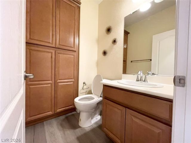 7258 Summer Grove Avenue, Las Vegas, NV 89117