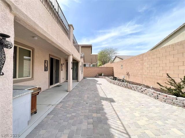 7258 Summer Grove Avenue, Las Vegas, NV 89117