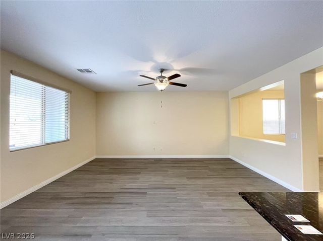 7258 Summer Grove Avenue, Las Vegas, NV 89117
