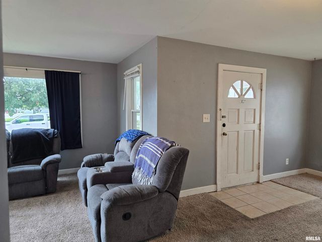 413 HAINES Avenue, Pekin, IL 61554