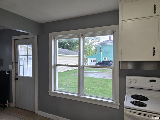 413 HAINES Avenue, Pekin, IL 61554