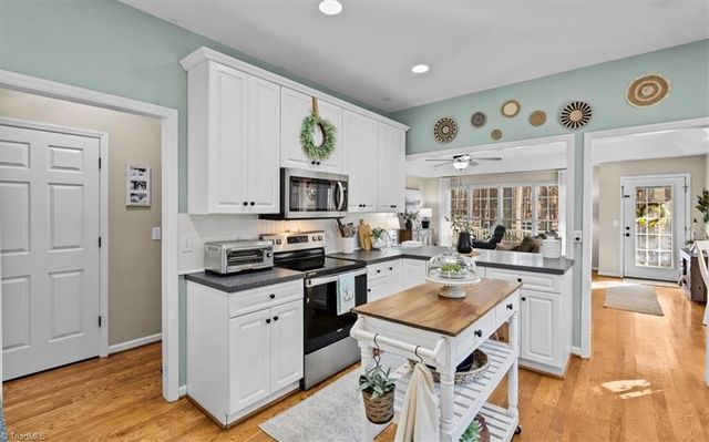 1252 Providence Church Road, Randleman, NC 27317