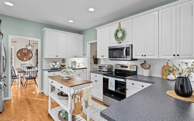 1252 Providence Church Road, Randleman, NC 27317