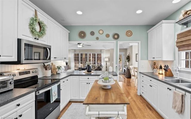 1252 Providence Church Road, Randleman, NC 27317