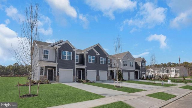 272 HERMOSA DR, Egg Harbor Township, NJ 08234