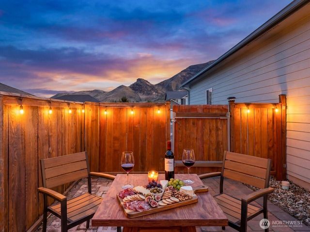 2220 Michael Brooke, Wenatchee, WA 98801