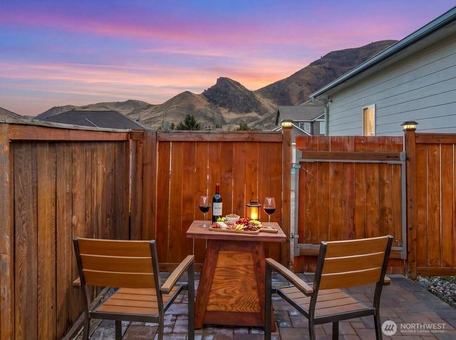 2220 Michael Brooke, Wenatchee, WA 98801