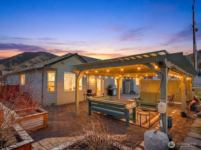 2220 Michael Brooke, Wenatchee, WA 98801