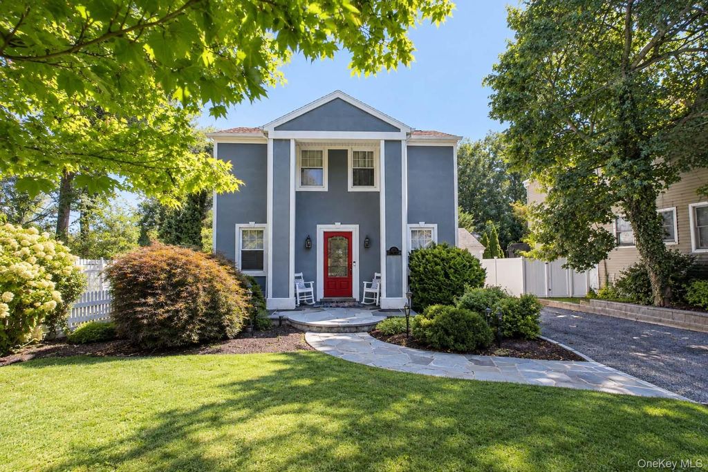 245 Old Mamaroneck Road, White Plains, NY 10605 — exterior