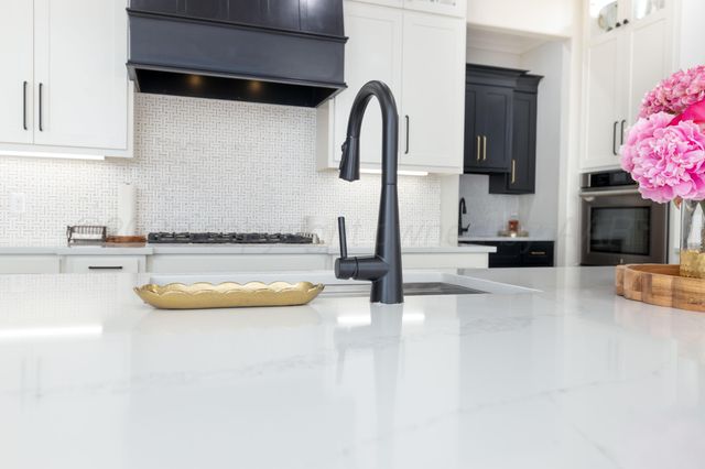 9507 MEADOW RIDGE Drive, Amarillo, TX 79118