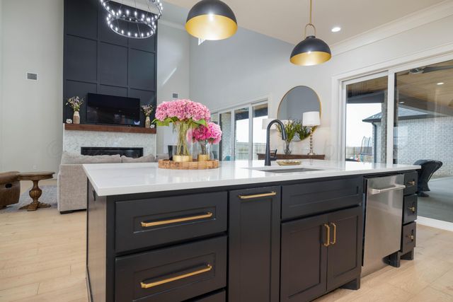 9507 MEADOW RIDGE Drive, Amarillo, TX 79118