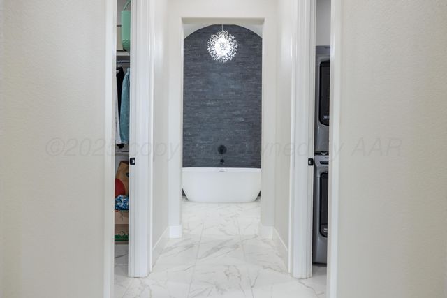 9507 MEADOW RIDGE Drive, Amarillo, TX 79118